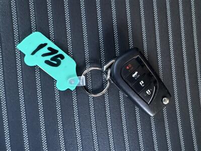 2024 Toyota Camry SE   - Photo 31 - Pittsburg, CA 94565-2812