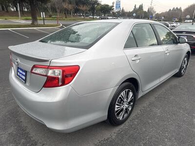 2012 Toyota Camry LE   - Photo 16 - Pittsburg, CA 94565-2812