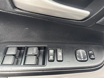 2012 Toyota Camry LE   - Photo 9 - Pittsburg, CA 94565-2812