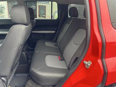 2011 Chevrolet HHR LT   - Photo 20 - Pittsburg, CA 94565-2812