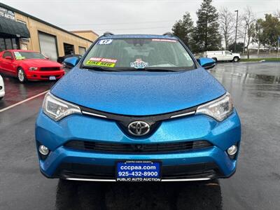 2017 Toyota RAV4 Limited   - Photo 35 - Pittsburg, CA 94565-2812