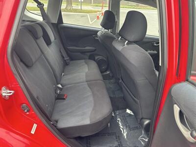 2011 Honda Fit Sport   - Photo 16 - Pittsburg, CA 94565-2812