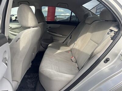 2012 Toyota Corolla LE   - Photo 12 - Pittsburg, CA 94565-2812