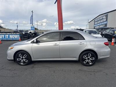 2012 Toyota Corolla LE   - Photo 11 - Pittsburg, CA 94565-2812