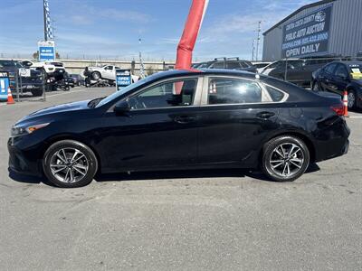 2024 Kia Forte LXS - Photo 4 - Pittsburg, CA 94565-2812
