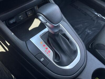 2024 Kia Forte LXS - Photo 6 - Pittsburg, CA 94565-2812