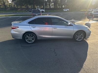 2016 Toyota Camry SE   - Photo 21 - Pittsburg, CA 94565-2812