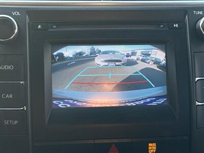 2016 Toyota Camry SE   - Photo 14 - Pittsburg, CA 94565-2812