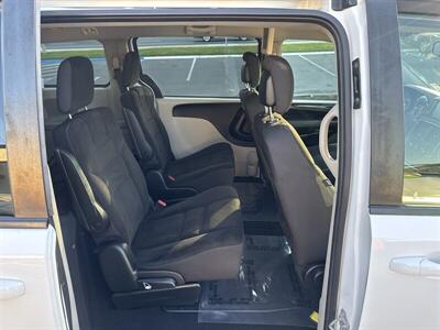 2017 Dodge Grand Caravan SE   - Photo 27 - Pittsburg, CA 94565-2812