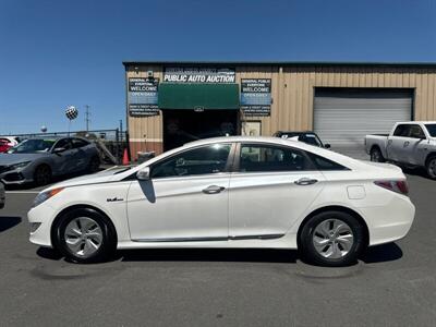 2014 Hyundai SONATA Hybrid   - Photo 15 - Pittsburg, CA 94565-2812