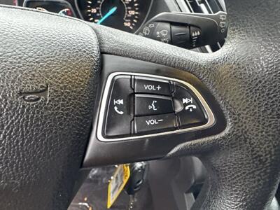 2017 Ford Escape S   - Photo 6 - Pittsburg, CA 94565-2812