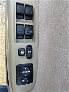 2004 Toyota Camry LE V6 - Photo 8 - Pittsburg, CA 94565-2812