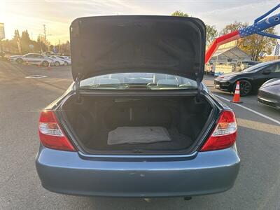 2004 Toyota Camry LE V6 - Photo 14 - Pittsburg, CA 94565-2812