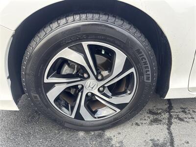 2017 Honda Accord LX   - Photo 13 - Pittsburg, CA 94565-2812