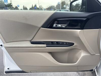 2017 Honda Accord LX   - Photo 11 - Pittsburg, CA 94565-2812