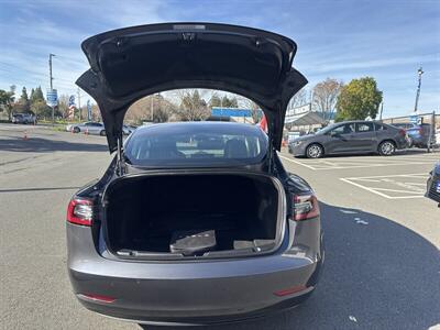 2018 Tesla Model 3 Long Range - Photo 18 - Pittsburg, CA 94565-2812