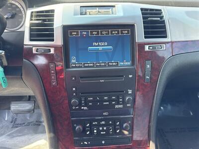 2009 Cadillac Escalade   - Photo 8 - Pittsburg, CA 94565-2812