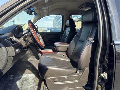 2009 Cadillac Escalade   - Photo 3 - Pittsburg, CA 94565-2812