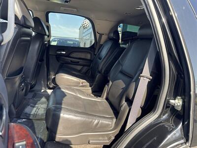 2009 Cadillac Escalade   - Photo 17 - Pittsburg, CA 94565-2812