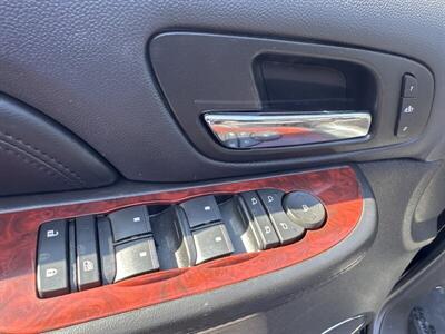 2009 Cadillac Escalade   - Photo 13 - Pittsburg, CA 94565-2812