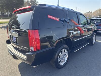 2009 Cadillac Escalade   - Photo 26 - Pittsburg, CA 94565-2812