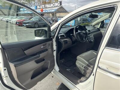 2013 Honda Odyssey Touring Elite   - Photo 6 - Pittsburg, CA 94565-2812