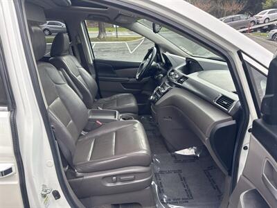 2013 Honda Odyssey Touring Elite   - Photo 33 - Pittsburg, CA 94565-2812