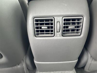 2004 Lexus ES - Photo 16 - Pittsburg, CA 94565-2812