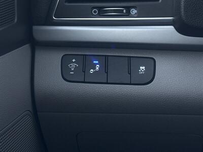 2018 Hyundai ELANTRA SEL   - Photo 11 - Pittsburg, CA 94565-2812