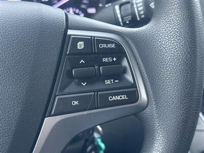 2018 Hyundai ELANTRA SEL   - Photo 13 - Pittsburg, CA 94565-2812