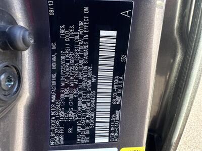 2013 Toyota Sienna XLE 8-Passenger - Photo 34 - Pittsburg, CA 94565-2812