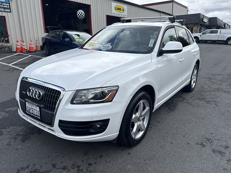 2012 Audi Q5 2.0T quattro Premium  