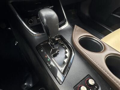 2013 Toyota Avalon Hybrid XLE Touring   - Photo 8 - Pittsburg, CA 94565-2812