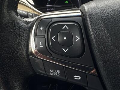 2013 Toyota Avalon Hybrid XLE Touring   - Photo 13 - Pittsburg, CA 94565-2812