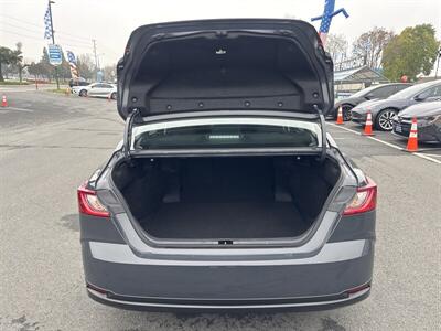 2025 Toyota Camry LE - Photo 21 - Pittsburg, CA 94565-2812