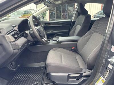 2025 Toyota Camry LE - Photo 3 - Pittsburg, CA 94565-2812