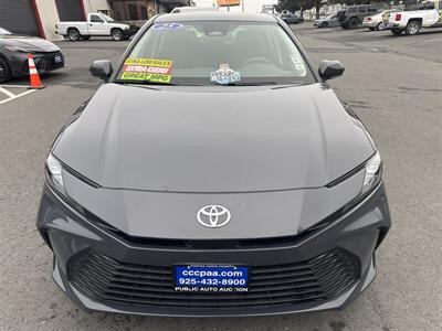 2025 Toyota Camry LE - Photo 32 - Pittsburg, CA 94565-2812