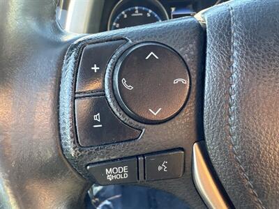 2018 Toyota RAV4 XLE   - Photo 5 - Pittsburg, CA 94565-2812