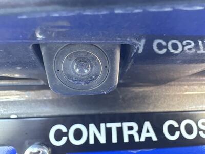 2018 Toyota RAV4 XLE   - Photo 19 - Pittsburg, CA 94565-2812