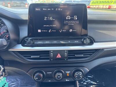 2024 Kia Forte LXS   - Photo 8 - Pittsburg, CA 94565-2812