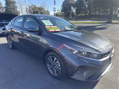 2024 Kia Forte LXS   - Photo 26 - Pittsburg, CA 94565-2812