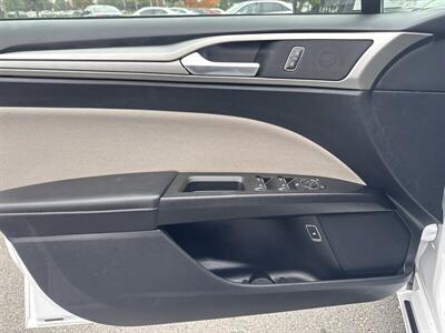 2018 Ford Fusion Hybrid S - Photo 12 - Pittsburg, CA 94565-2812