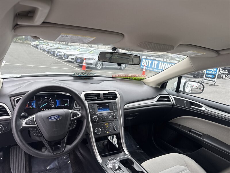 2018 Ford Fusion Hybrid S  