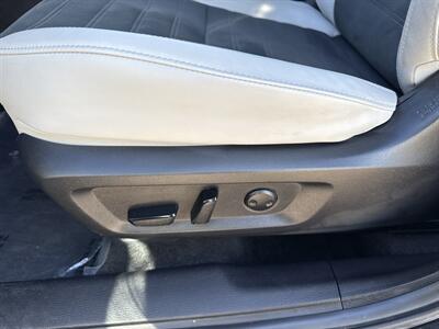 2025 Mitsubishi Outlander SE   - Photo 19 - Dallas, TX 75252