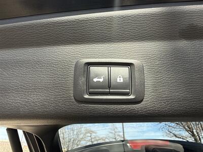 2025 Mitsubishi Outlander SE   - Photo 17 - Dallas, TX 75252