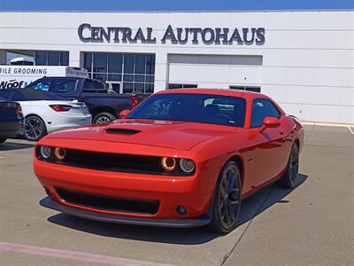 2022 Dodge Challenger R/T   - Photo 1 - Dallas, TX 75252