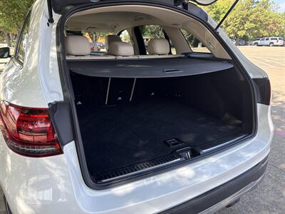 2022 Mercedes-Benz GLC GLC 300   - Photo 17 - Dallas, TX 75252