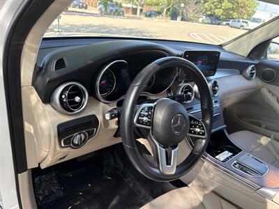 2022 Mercedes-Benz GLC GLC 300   - Photo 21 - Dallas, TX 75252
