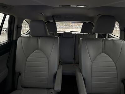 2024 Toyota Highlander XLE   - Photo 42 - Dallas, TX 75252
