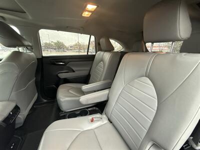 2024 Toyota Highlander XLE   - Photo 38 - Dallas, TX 75252